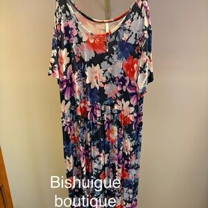 Trendy Boutique Floral Maxi Dress - Multicolor
